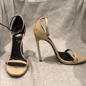 Yves Saint Laurent Shoes | Ysl Classic Black Patent Leather Heels